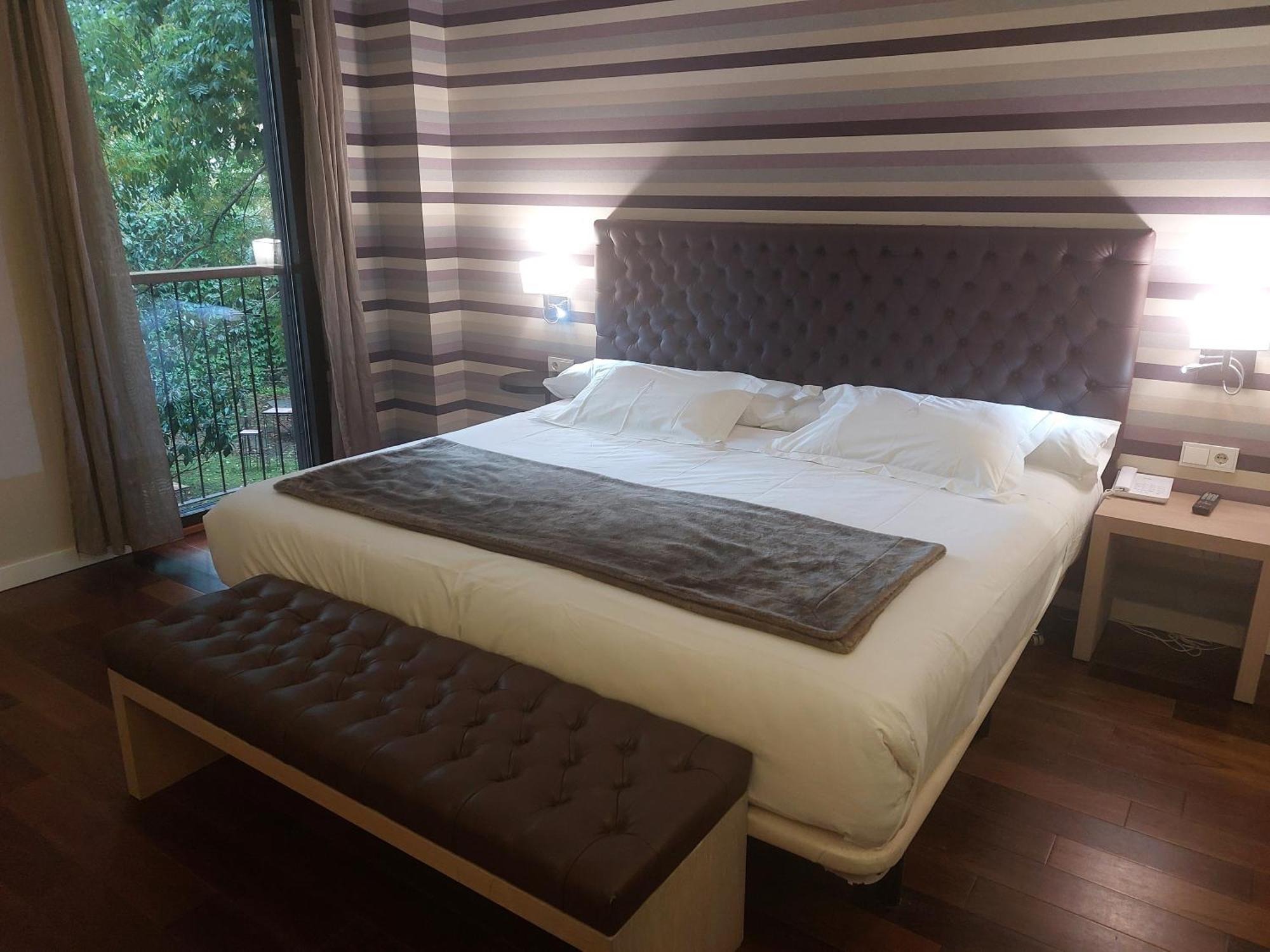 U-Hotel Spa Ciudad De אסטורגה מראה חיצוני תמונה