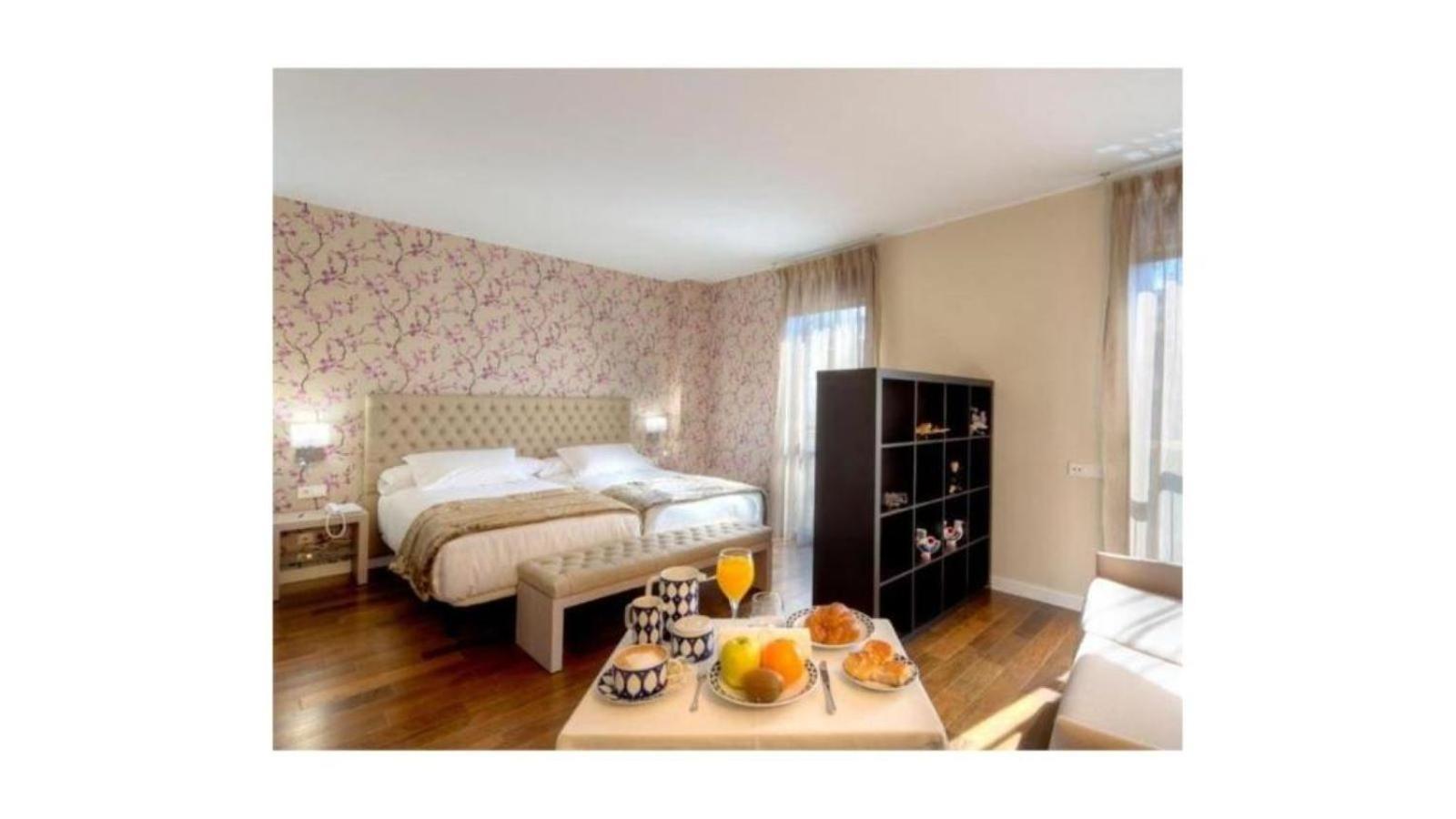 U-Hotel Spa Ciudad De אסטורגה מראה חיצוני תמונה